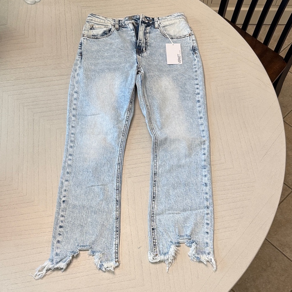 Trendy Light Blue Frayed Hem Women's Jeans